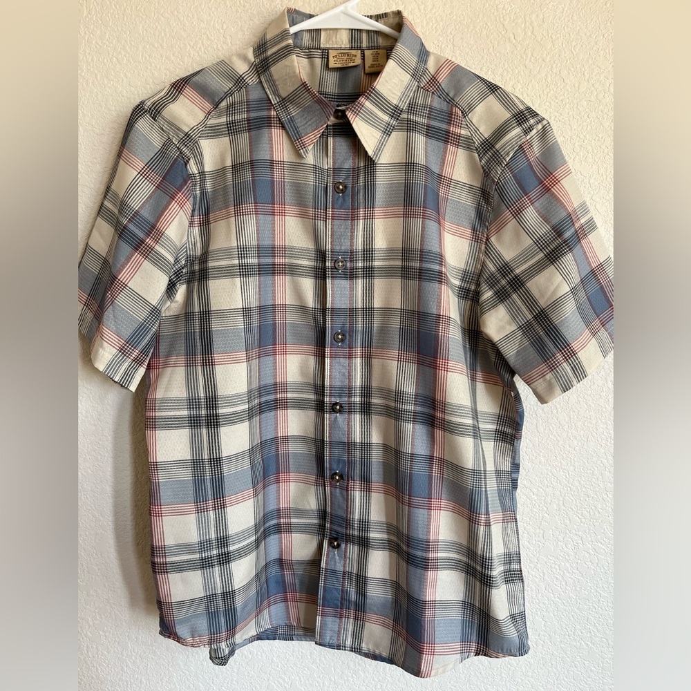 Classic Checkered Short Sleeve Shirt